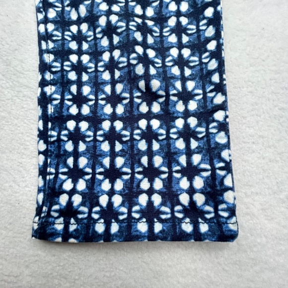 Charter Club Women's Petite Tummy-Control Bristol Capri Jeans Size 10P Mid-rise - Picture 5 of 16